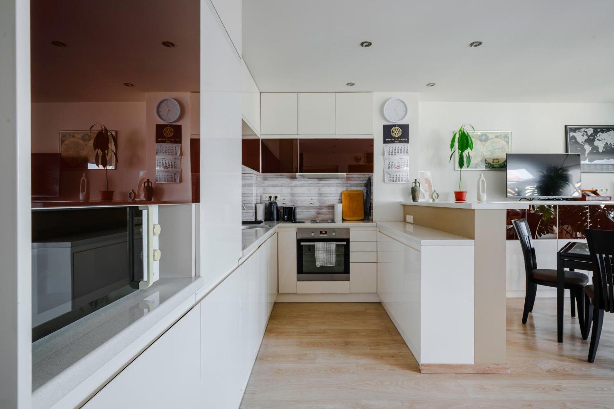 Spacious 2bd Flat With Secure Free Parking Sofia