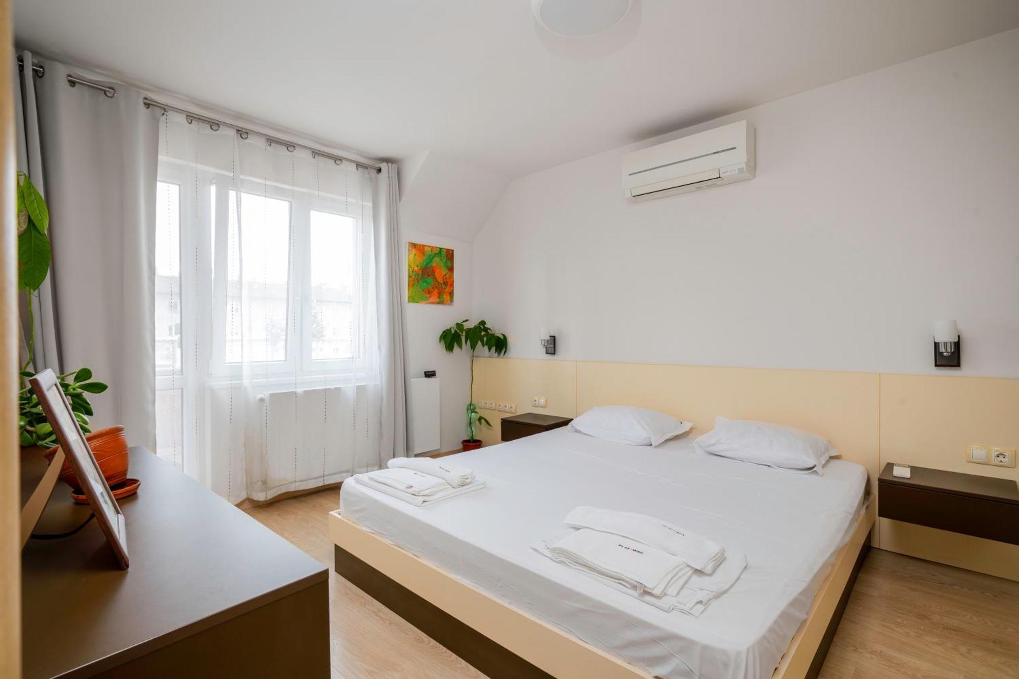 Spacious 2bd Flat With Secure Free Parking Sofia